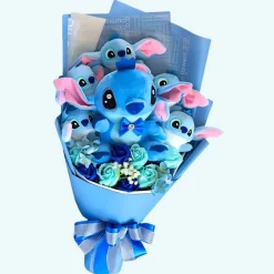 Bouquet de peluches Stitch et ses jolies fleurs