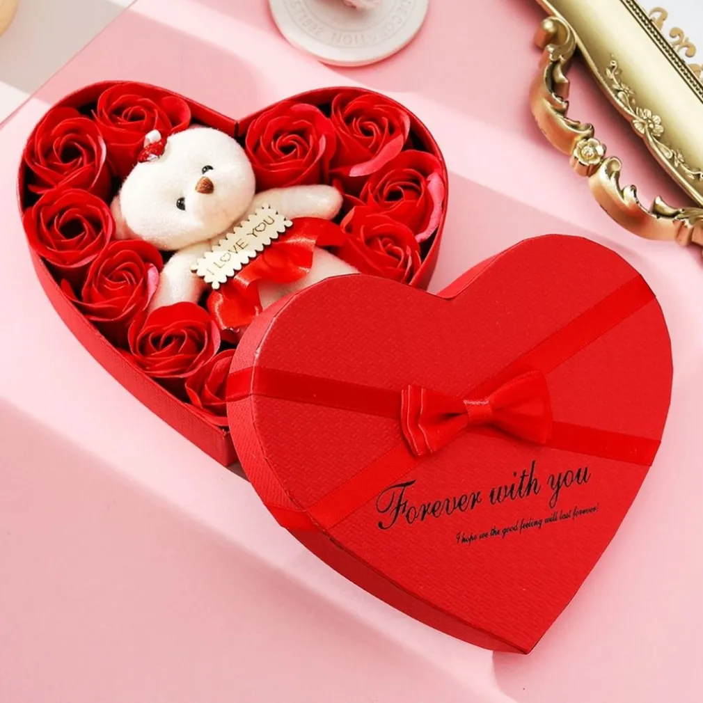Coffret cadeau coeur en savon avec ours en peluche