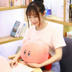 Mignonne peluche Kirby tête en l’air