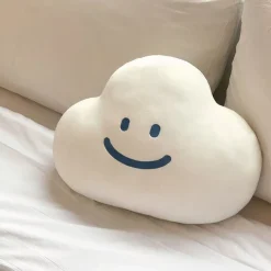 Oreiller en peluche nuage de ciel mignon
