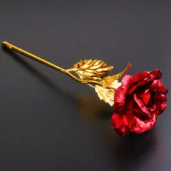 Ourson en Roses avec un noeud pour Saint-Valentin