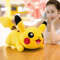 Pack de peluche Pikachu grand sourire