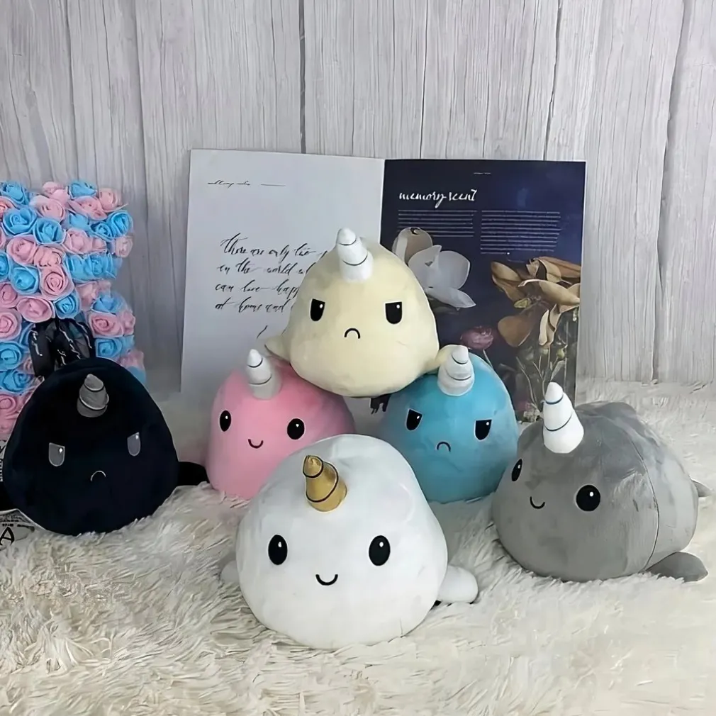 Peluche baleine licorne blanche