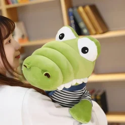 Peluche bébé crocodile grise