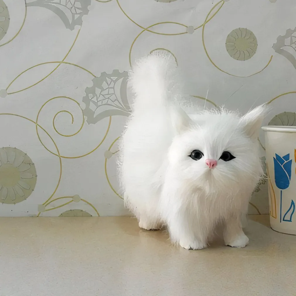 Peluche chat à longs poils