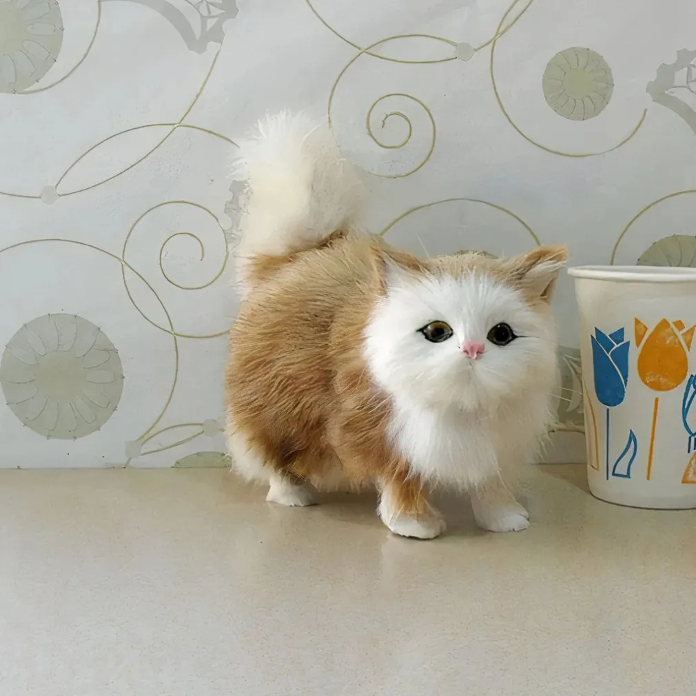 Peluche chat à longs poils