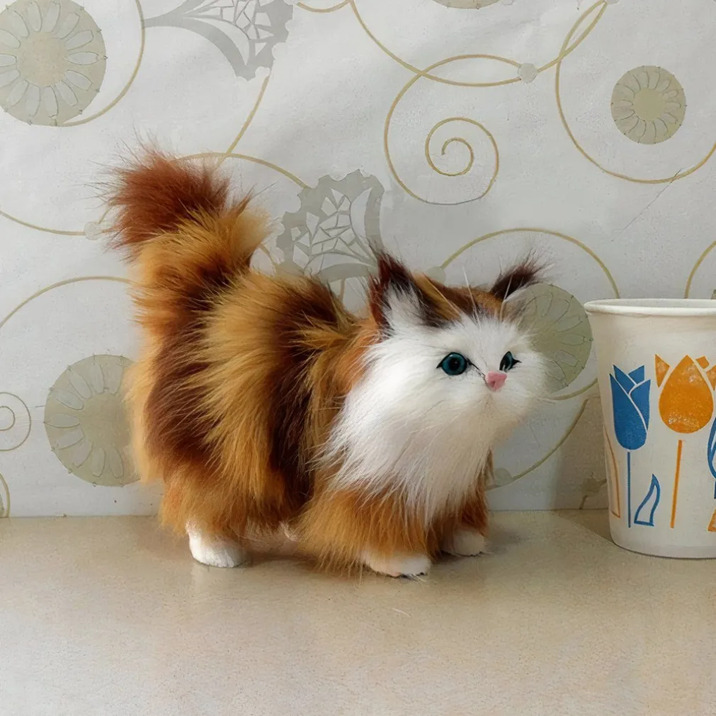 Peluche chat à longs poils