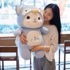 Peluche chat déguisé en pingouin