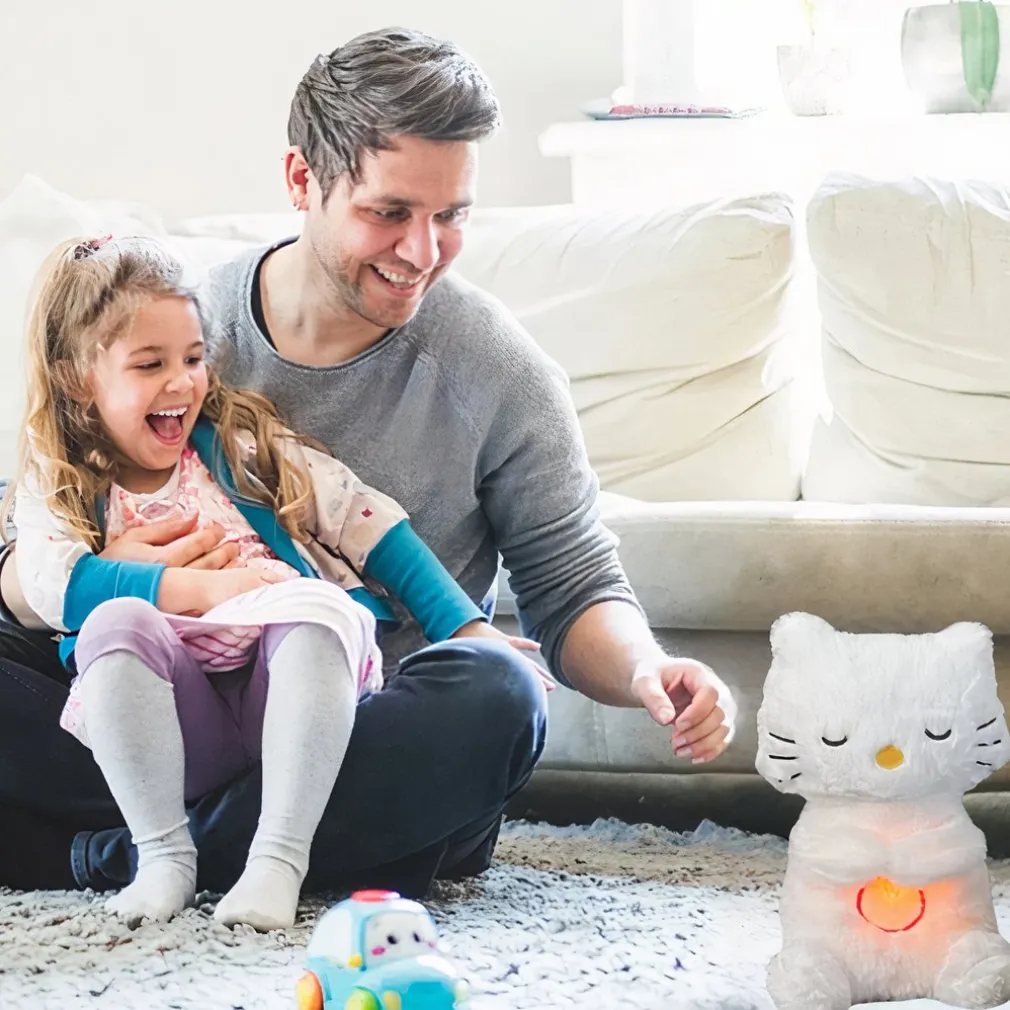 Peluche chat qui respire avec berceuse apaisante