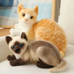 Peluche chat tigré orange couché