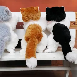 Peluche chaton noir