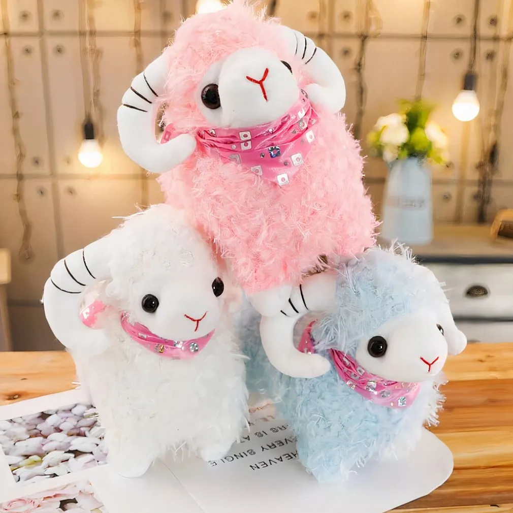 Peluche chèvre pour petite fille