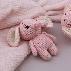 Peluche crochet éléphant rose