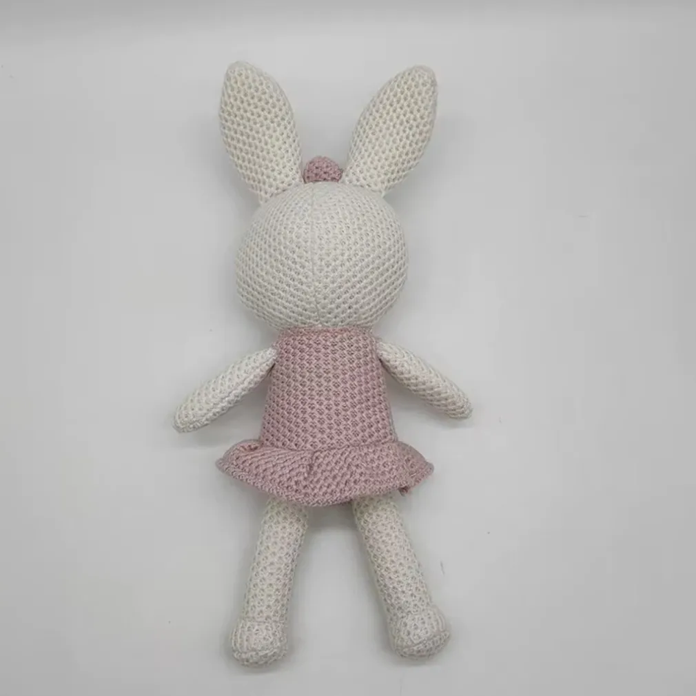 Peluche crochet mademoiselle lapin