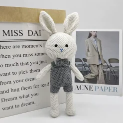 Peluche crochet monsieur lapin