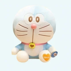 Peluche Doraemon avec un visage étonné