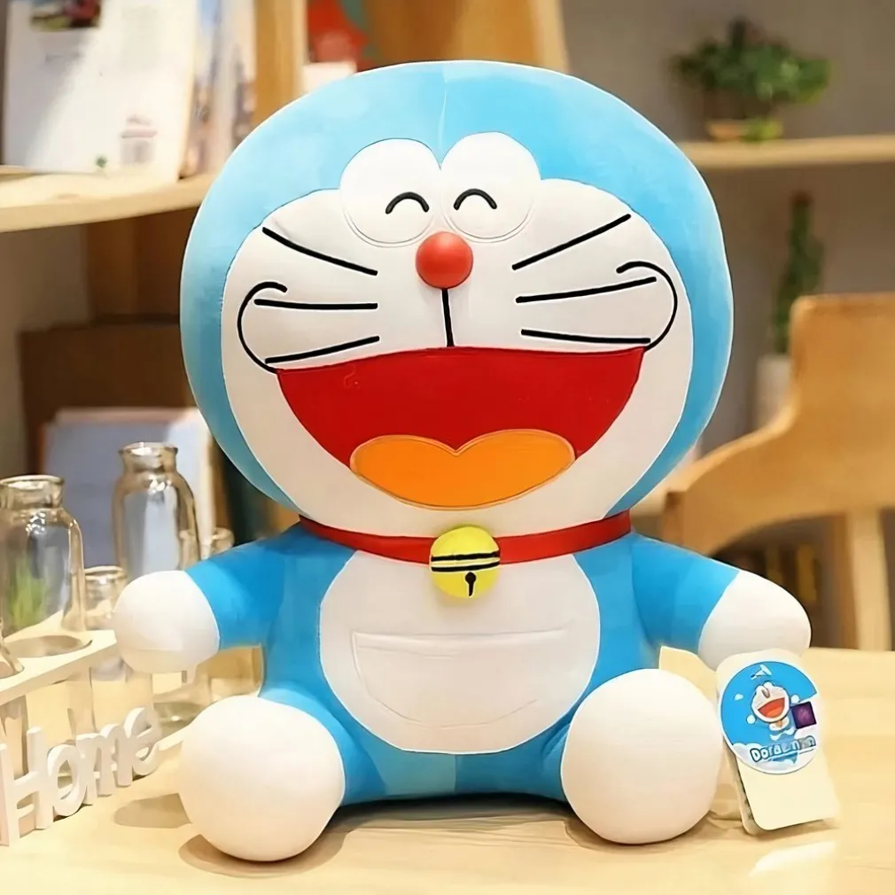 Peluche Doraemon qui rigole