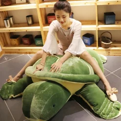 Peluche géante de tortue verte