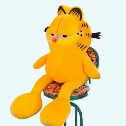 Peluche géante Garfield