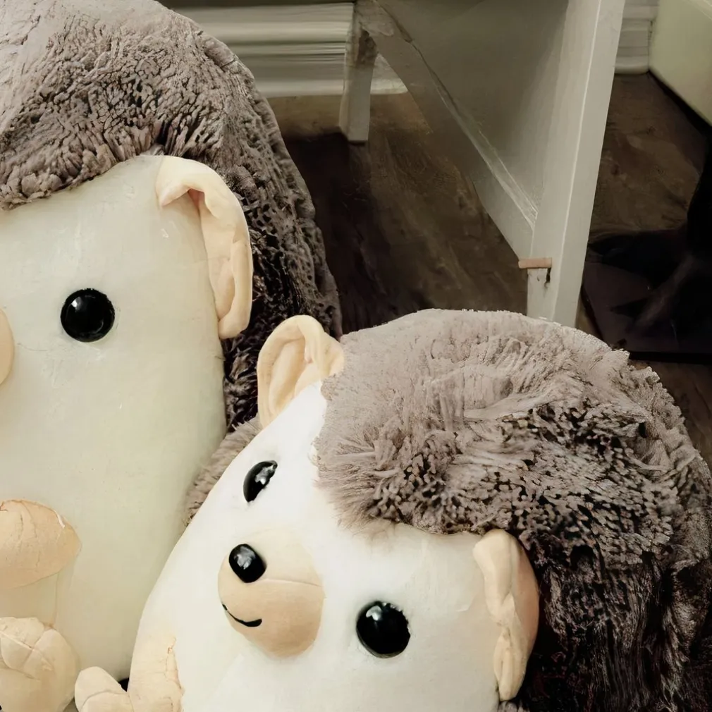 Peluche hérisson adorable marron