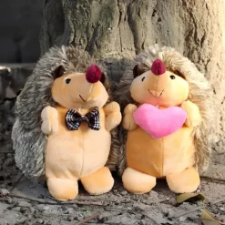 Peluche hérisson couple amoureux