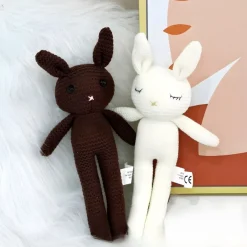 Peluche lapin au crochet