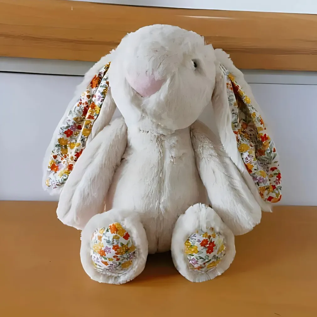 Peluche lapin avec oreilles fleuries