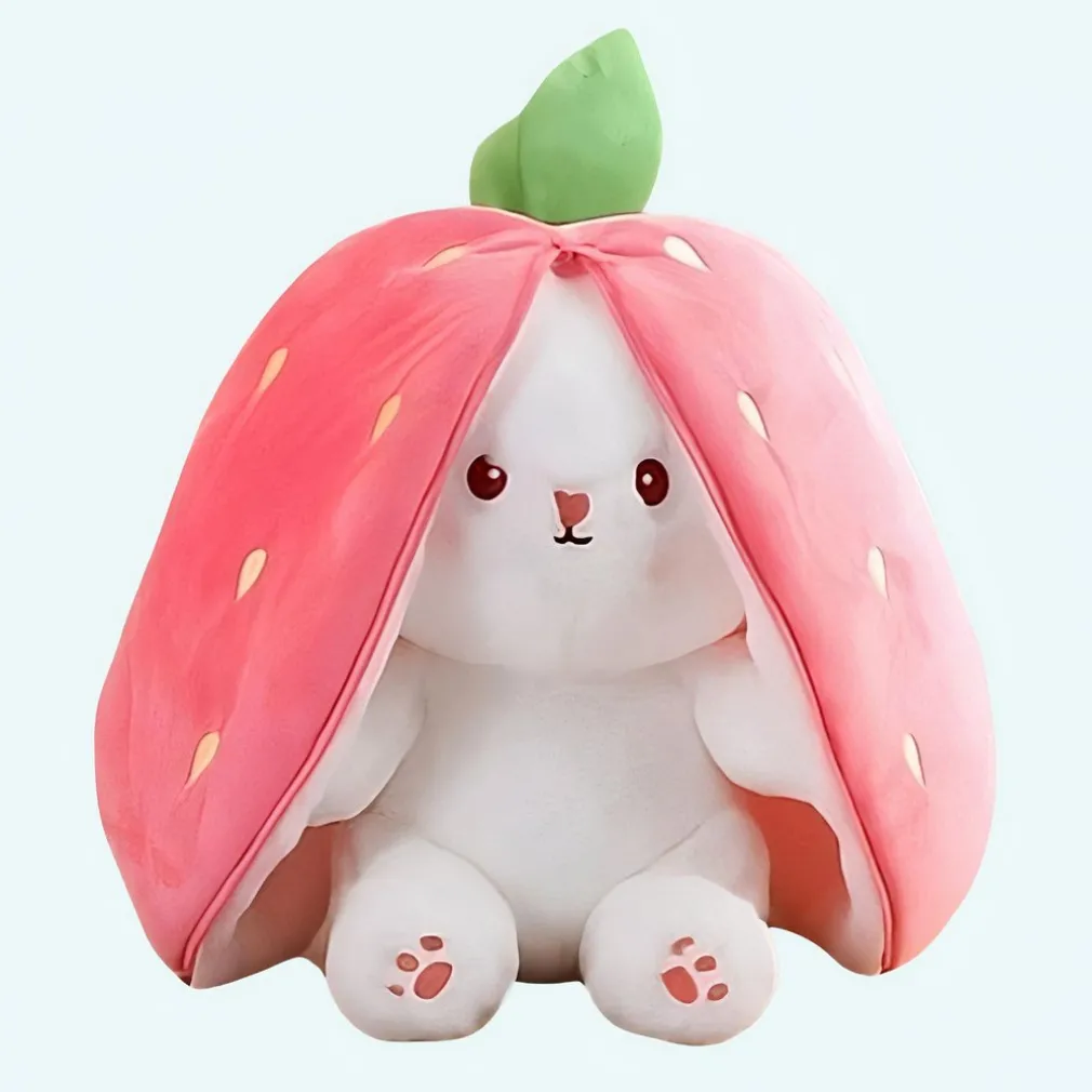 Peluche lapin caché dans une fraise