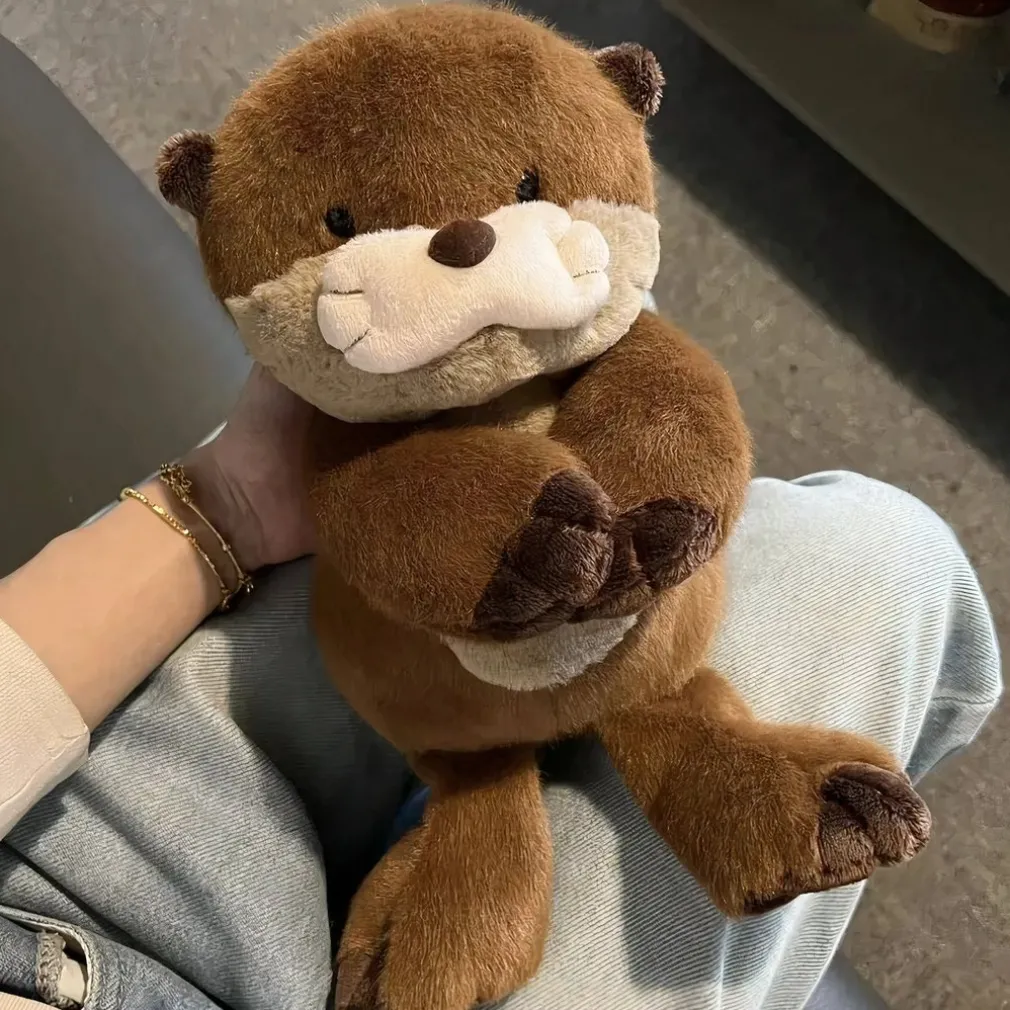 Peluche loutre réaliste marron