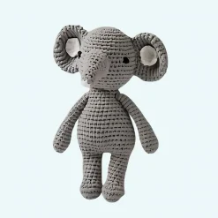 Peluche éléphant hochet en tricot