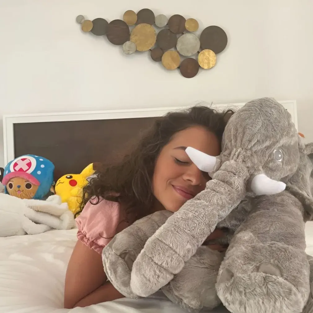 Peluche éléphant oreiller grise
