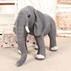 Peluche éléphant réaliste pour enfant