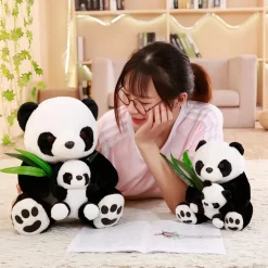 Peluche maman et bébé panda
