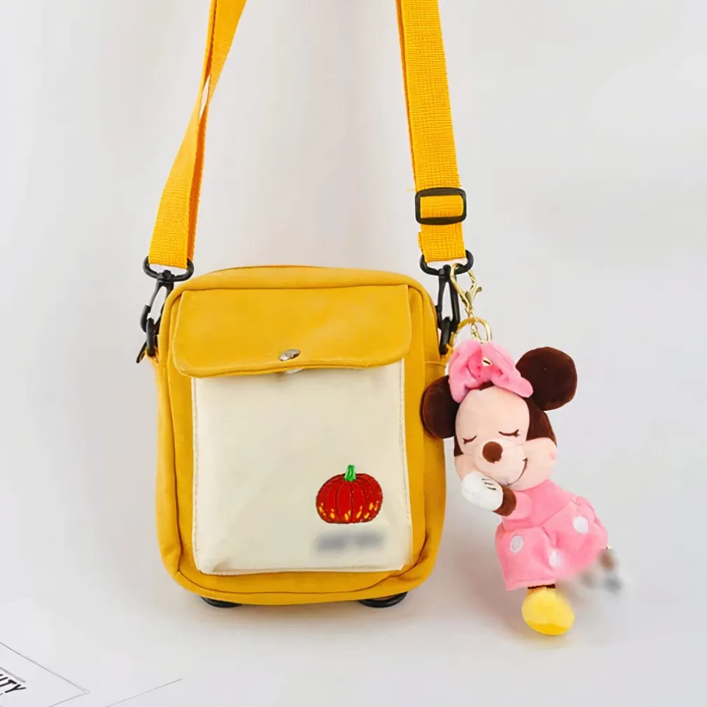 Peluche Minnie qui dort