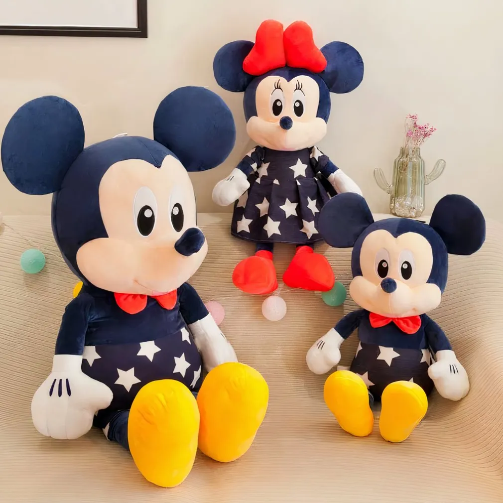 Peluche Minnie robe étoile