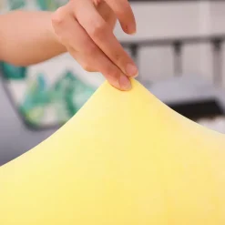 Peluche oreiller canard couché