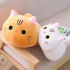Peluche oreiller chat grands yeux