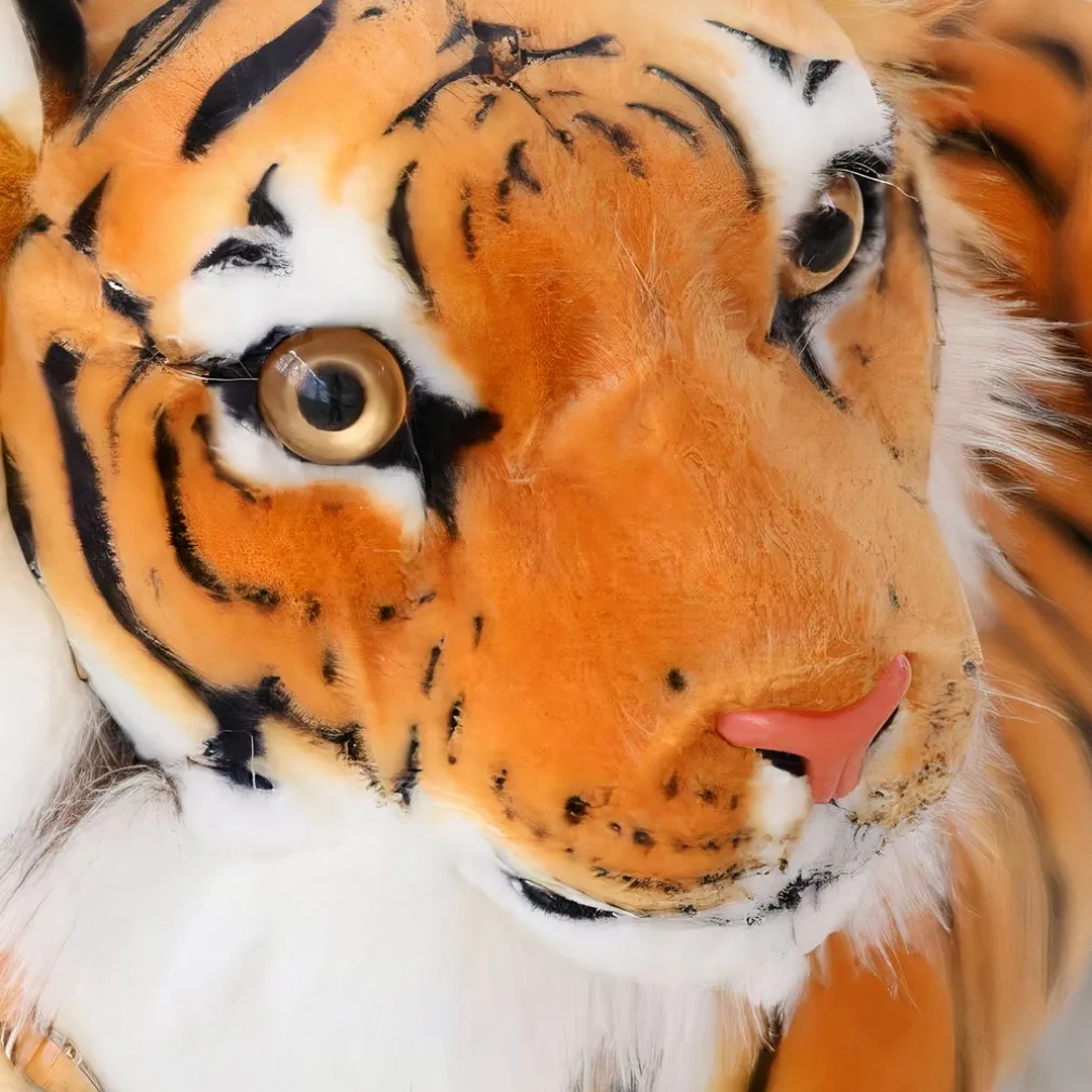 Peluche oreiller tigre marron