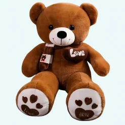 Peluche ours marron pleine d’amour