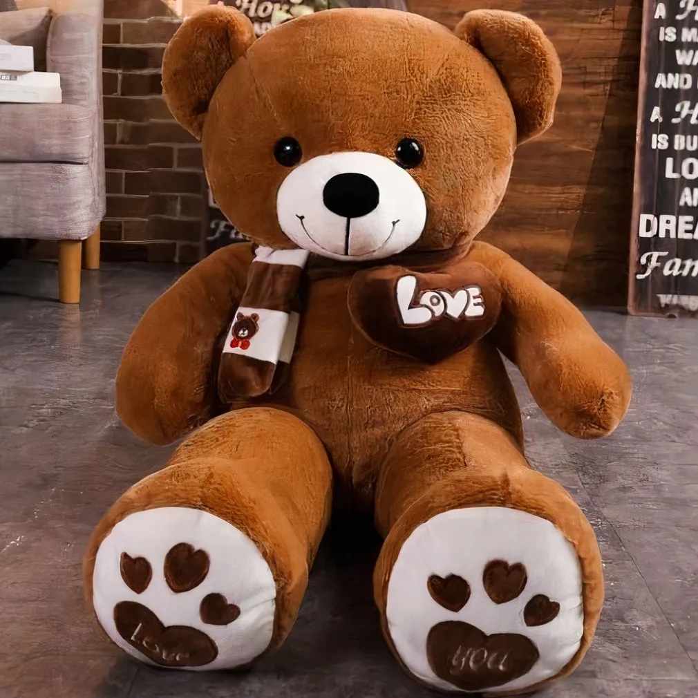 Peluche ours marron pleine d’amour
