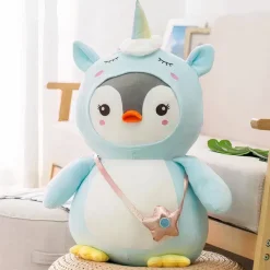 Peluche pingouin déguisé licorne bleue