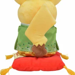 Peluche Pokémon Pikachu en tenue chinoise