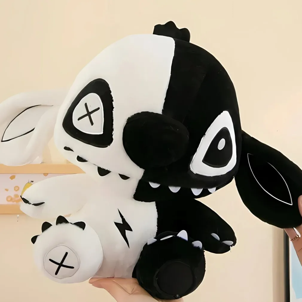 Peluche Stitch noire et blanche