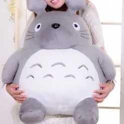 Peluche Totoro toute mignonne