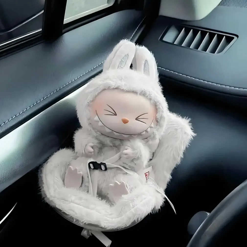 Peluche type Labubu boîte mystère assis