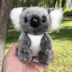 Petite peluche de koala poilu