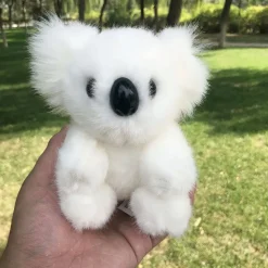 Petite peluche de koala poilu